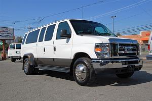 2014-Ford-E-Series-Van-Dually-2.jpg