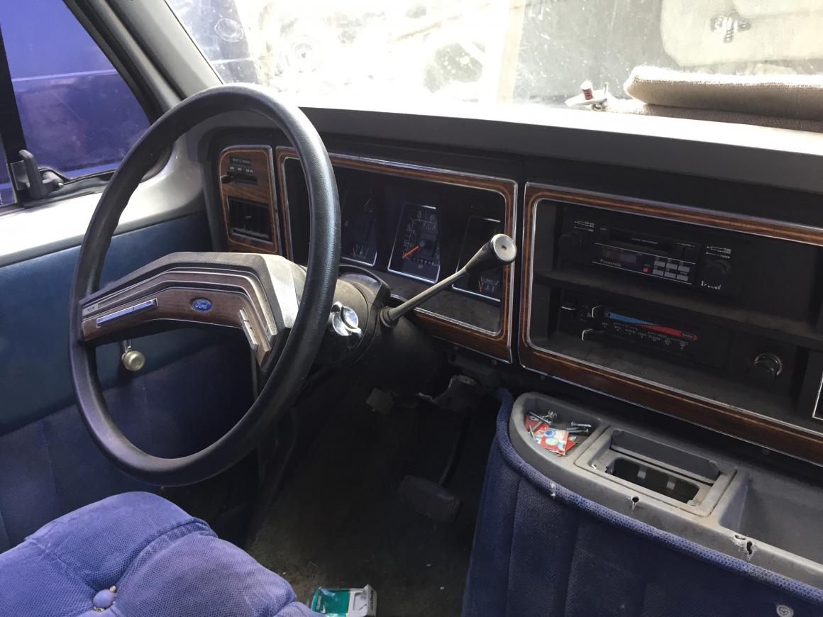 Junkyard adventure: Van 2 found some grey trim and steering wheel cover.