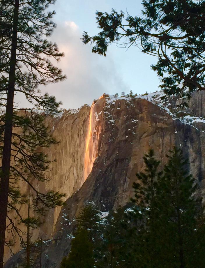 Yosemite FireFall 2019 -1