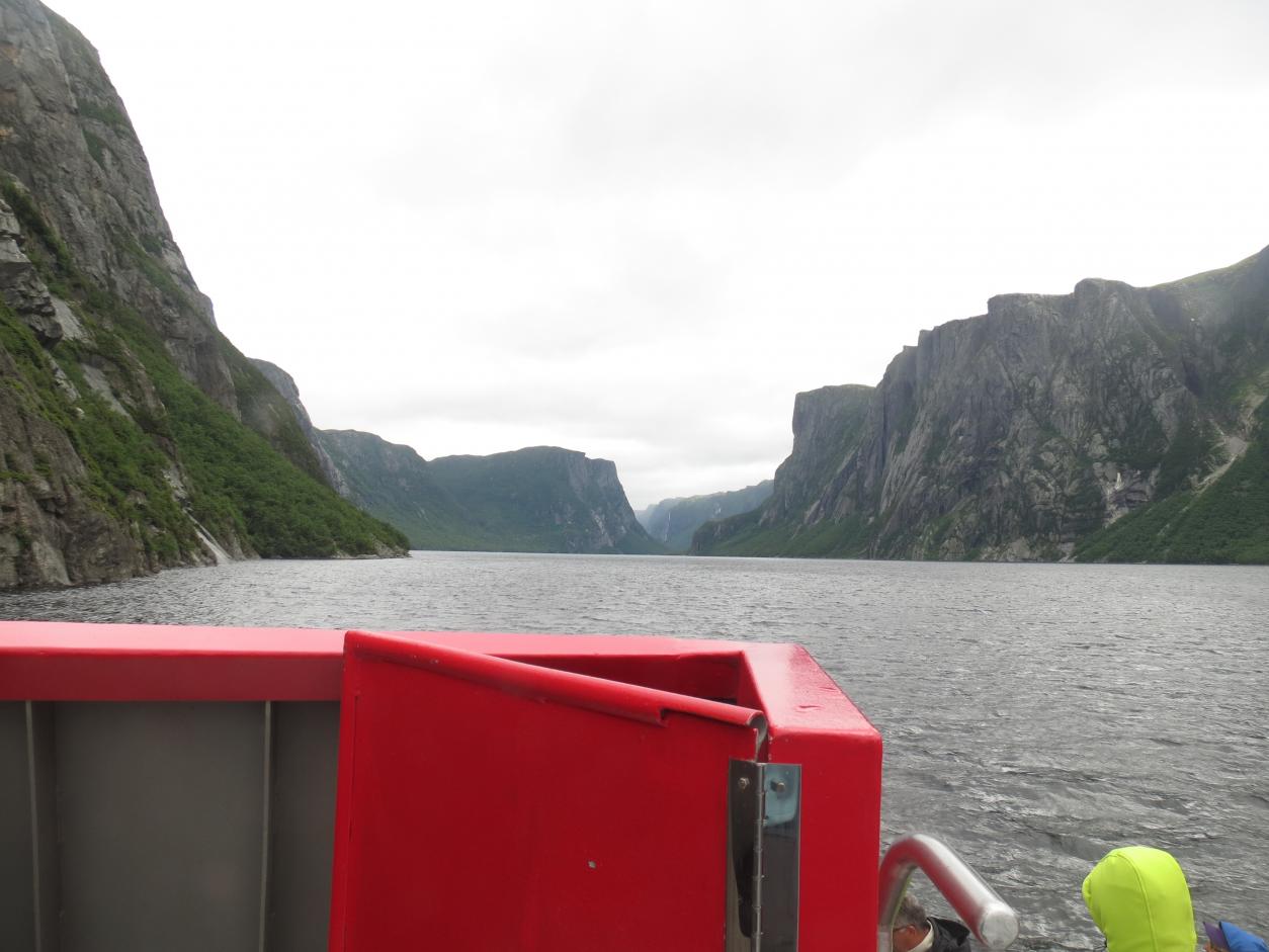 Trip along a fjord-like lake